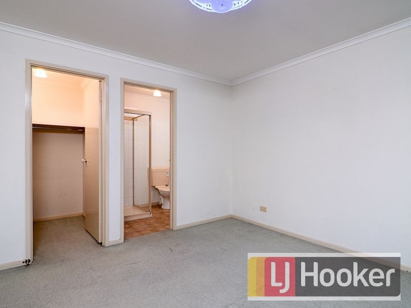 6 Stringybark Court, Berwick VIC 3806