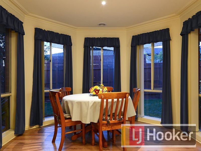 8 Liverpool Court, Narre Warren South VIC 3805