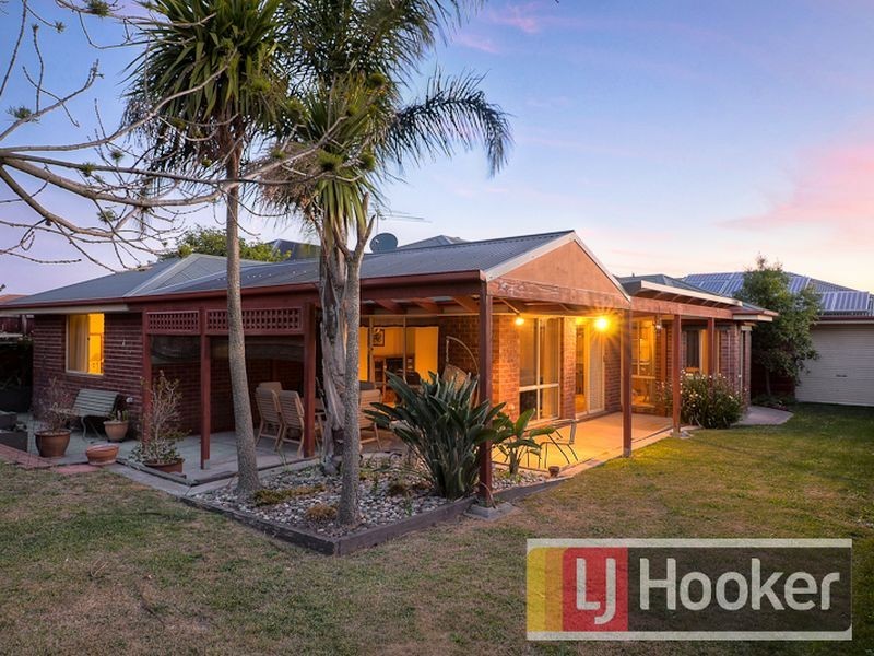 8 Liverpool Court, Narre Warren South VIC 3805