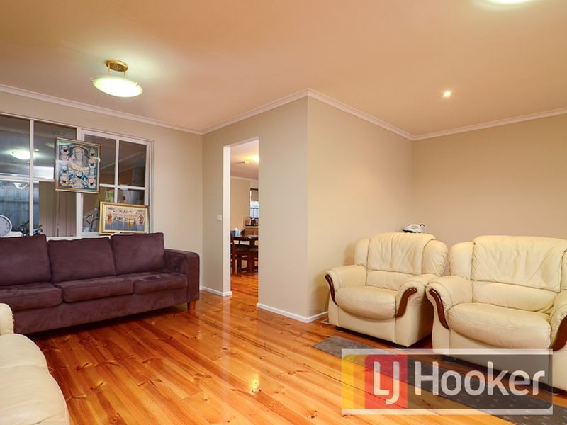 4 Corran Court, Endeavour Hills VIC 3802