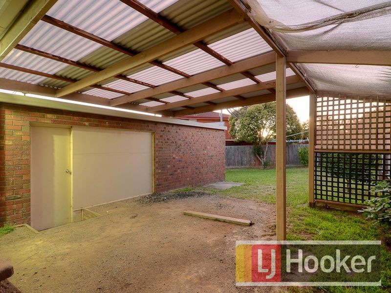 4 Corran Court, Endeavour Hills VIC 3802