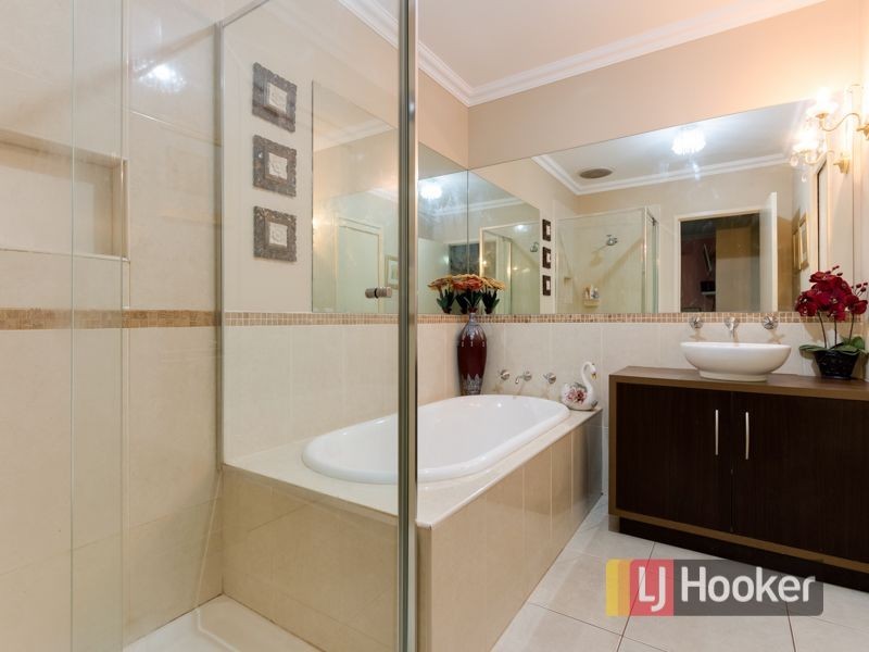 6 Ashby Drive, Berwick VIC 3806