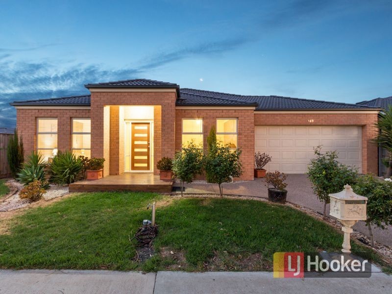 169 Viewgrand Drive, Berwick VIC 3806