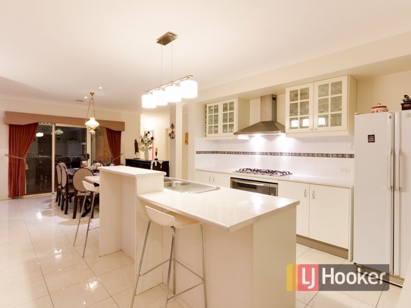 169 Viewgrand Drive, Berwick VIC 3806