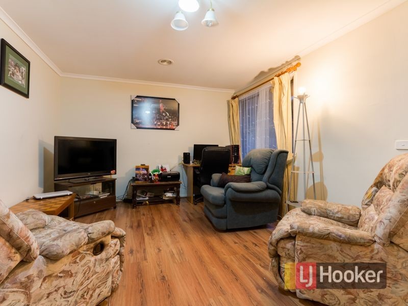 4 Chloe Court, Cranbourne West VIC 3977