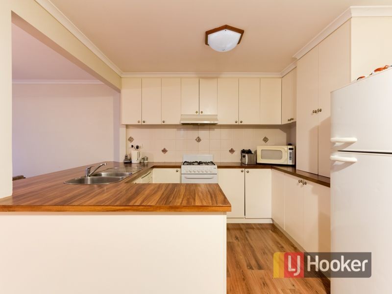 4 Chloe Court, Cranbourne West VIC 3977