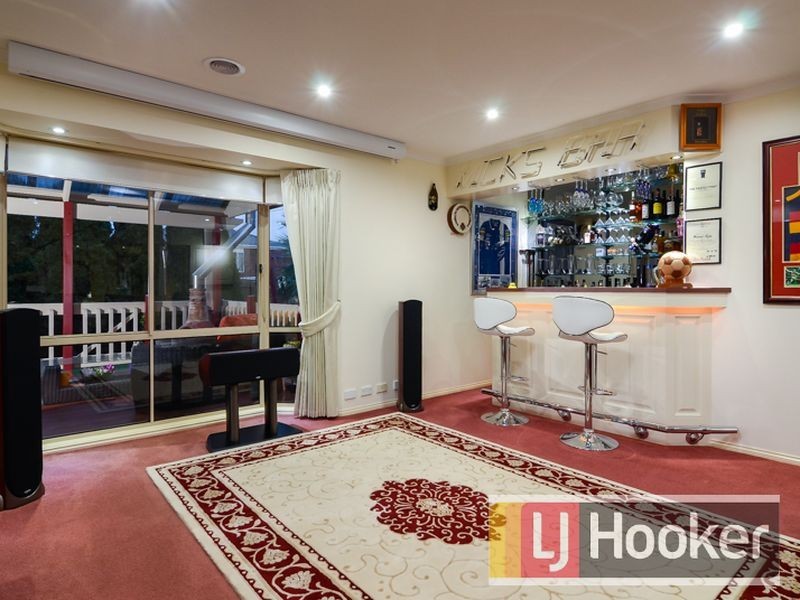 24 The Promenade, Narre Warren South VIC 3805