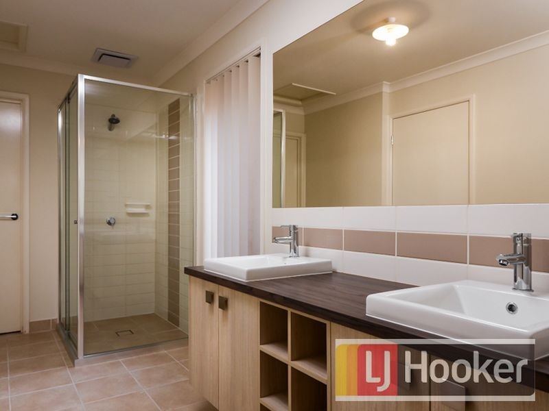 98 Wurundjeri Blvd, Berwick VIC 3806