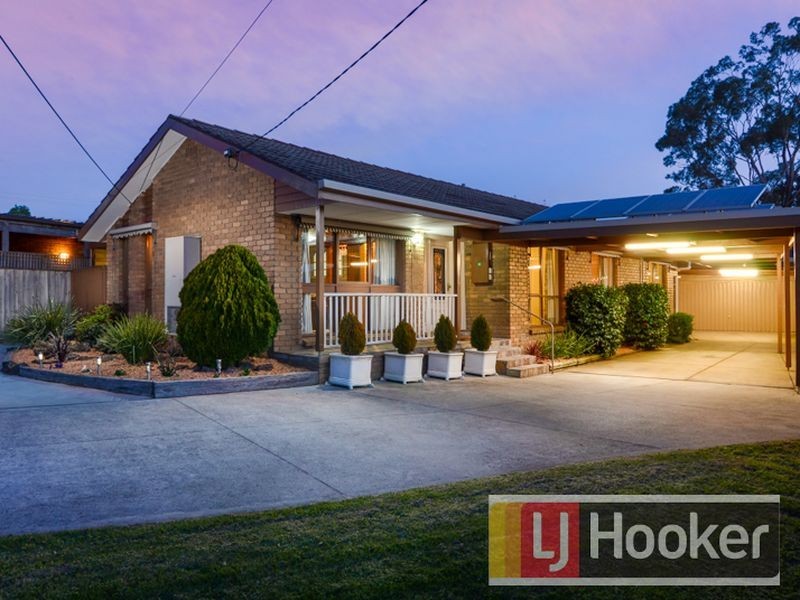 30 Lancaster Avenue, Narre Warren VIC 3805