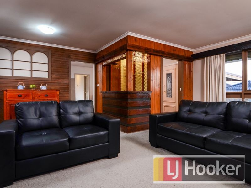 30 Lancaster Avenue, Narre Warren VIC 3805