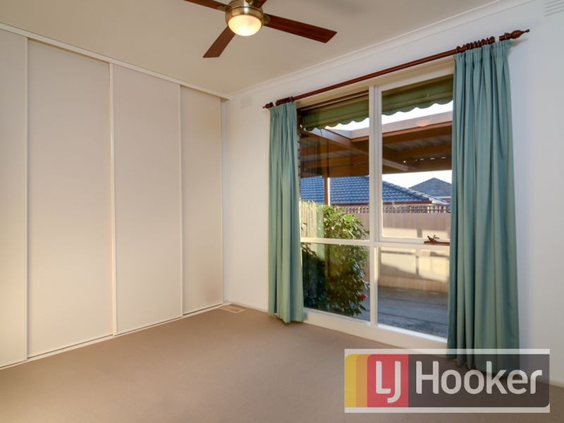 30 Lancaster Avenue, Narre Warren VIC 3805