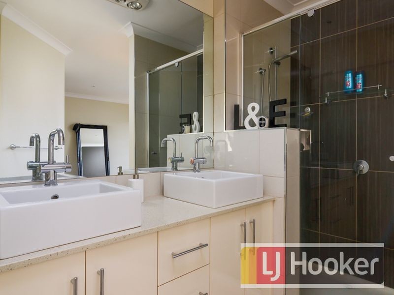 4 Sabina Road, Officer VIC 3809