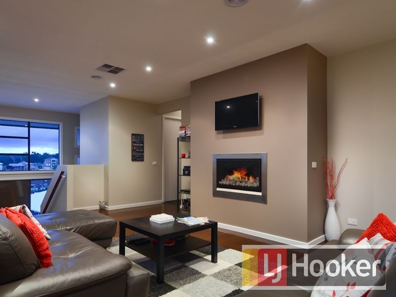 9 South Hidden Valley Circuit, Beaconsfield VIC 3807