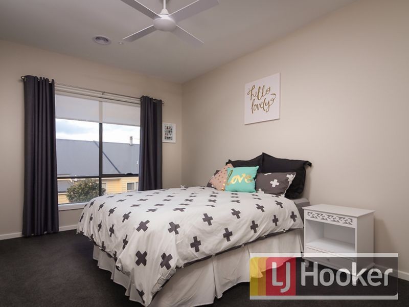9 South Hidden Valley Circuit, Beaconsfield VIC 3807