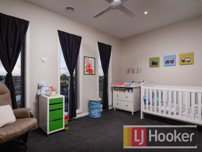 9 South Hidden Valley Circuit, Beaconsfield VIC 3807
