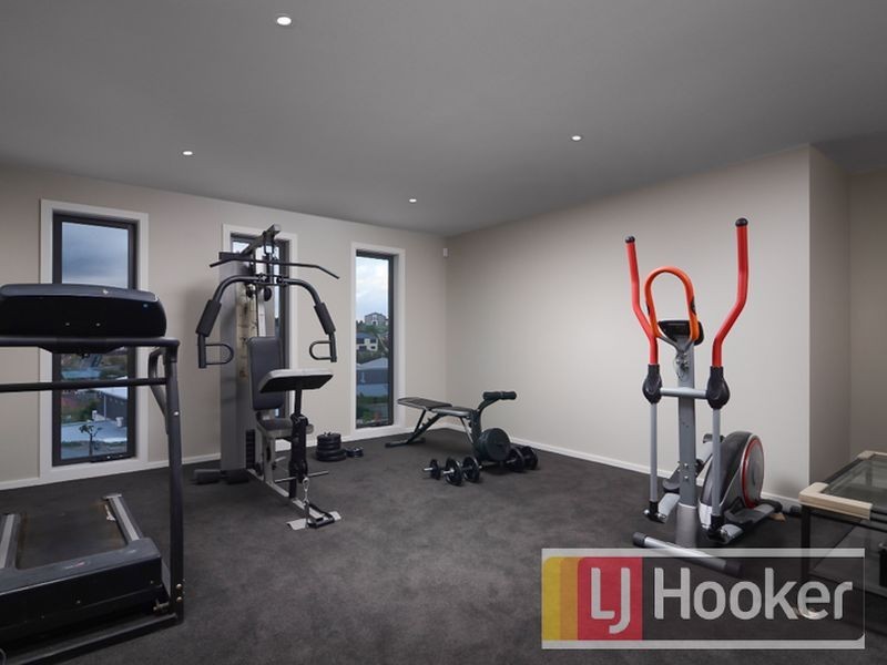 9 South Hidden Valley Circuit, Beaconsfield VIC 3807