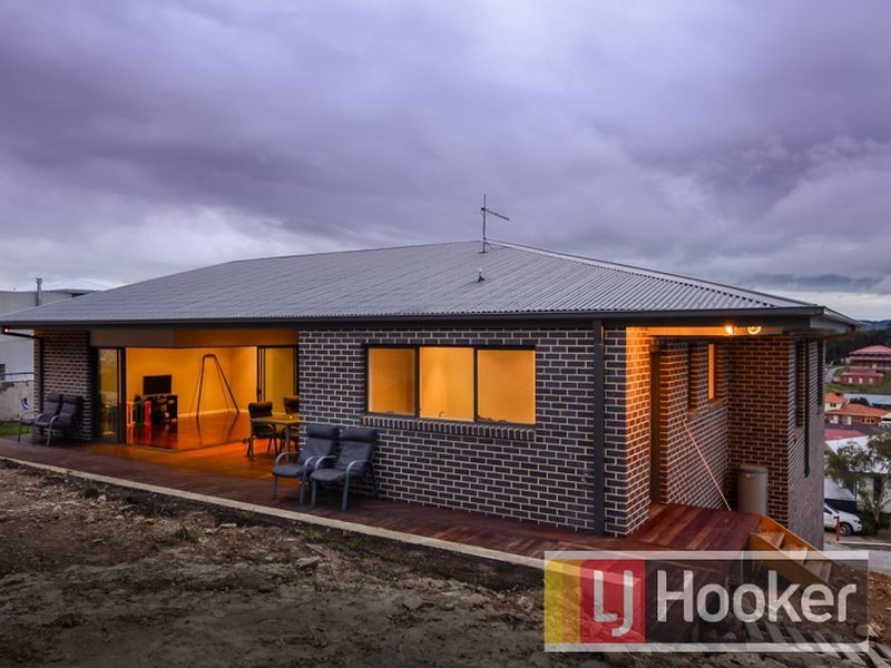 9 South Hidden Valley Circuit, Beaconsfield VIC 3807