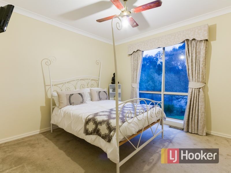 29 Woods Point Drive, Beaconsfield VIC 3807