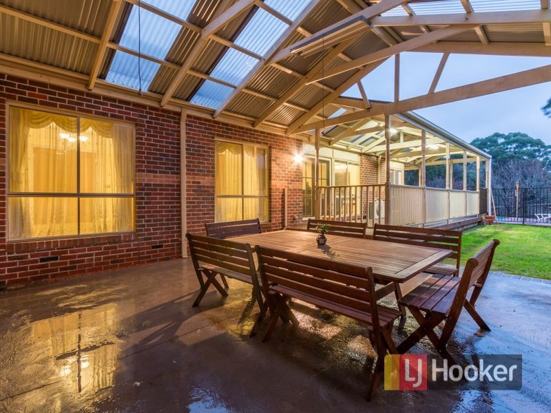29 Woods Point Drive, Beaconsfield VIC 3807