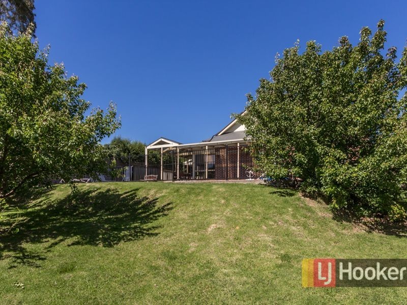 29 Woods Point Drive, Beaconsfield VIC 3807