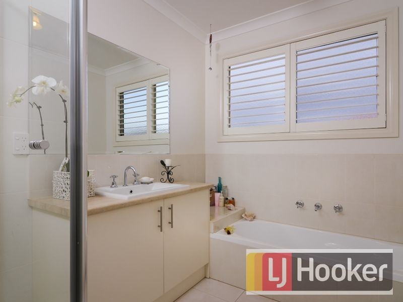 41 Tomasetti Crescent, Narre Warren VIC 3805