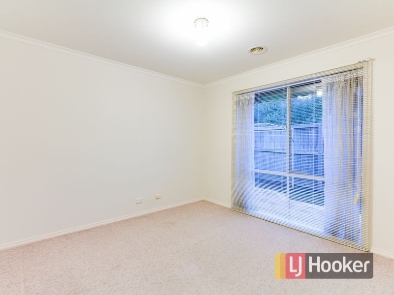 2/5 – 17 William Road, Berwick VIC 3806