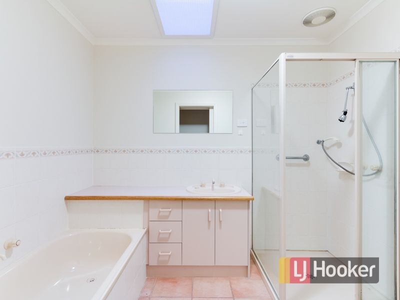 2/5 – 17 William Road, Berwick VIC 3806