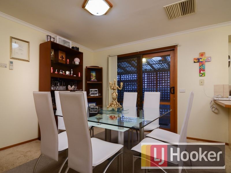 11 Maryn Close, Berwick VIC 3806