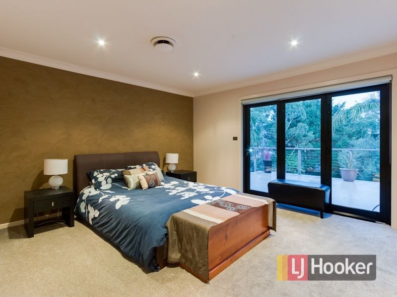 22 Mcnabb Street, Berwick VIC 3806