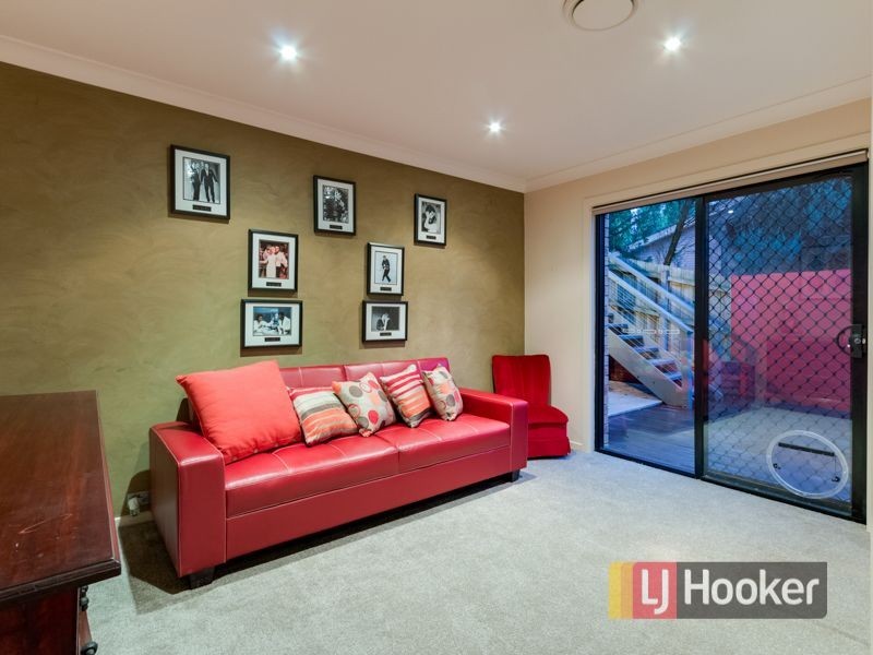 22 Mcnabb Street, Berwick VIC 3806