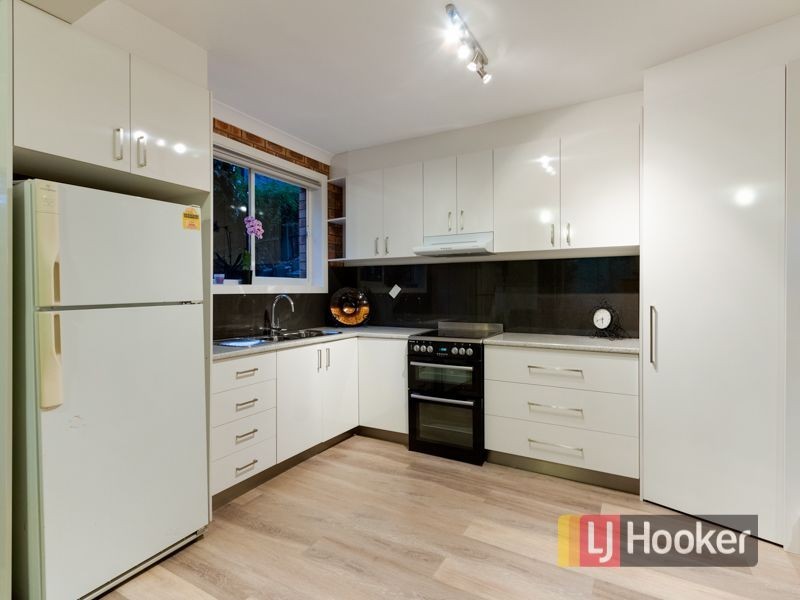 22 Mcnabb Street, Berwick VIC 3806