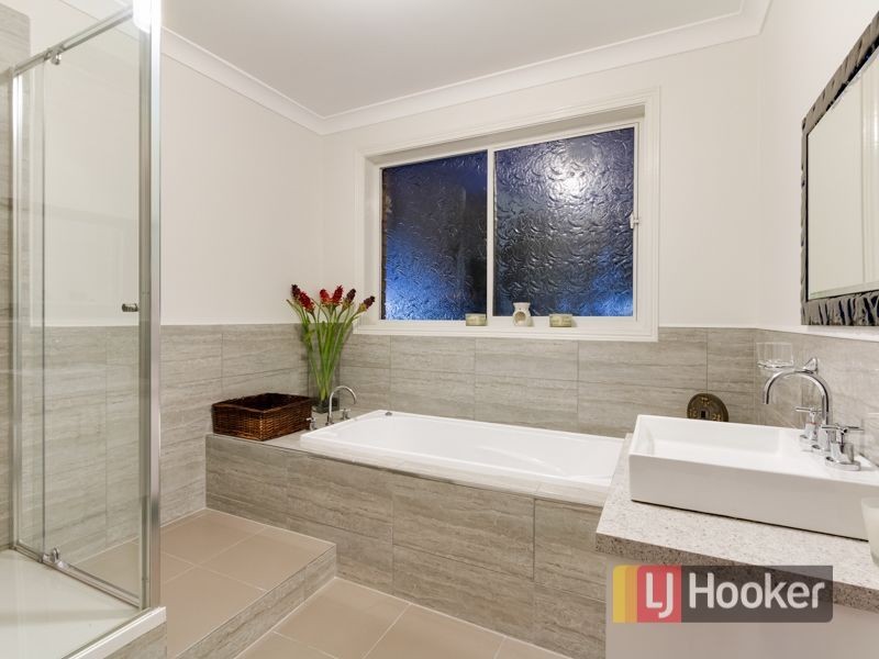 22 Mcnabb Street, Berwick VIC 3806