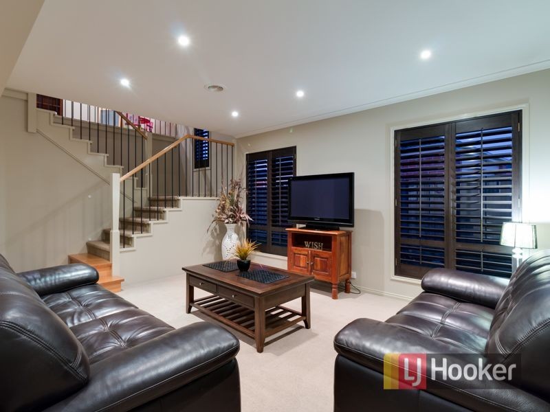 2 Flowerfield Court, Berwick VIC 3806