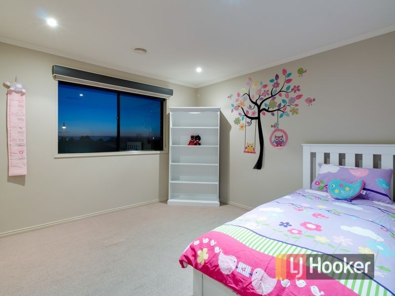 2 Flowerfield Court, Berwick VIC 3806