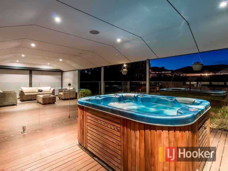 2 Flowerfield Court, Berwick VIC 3806