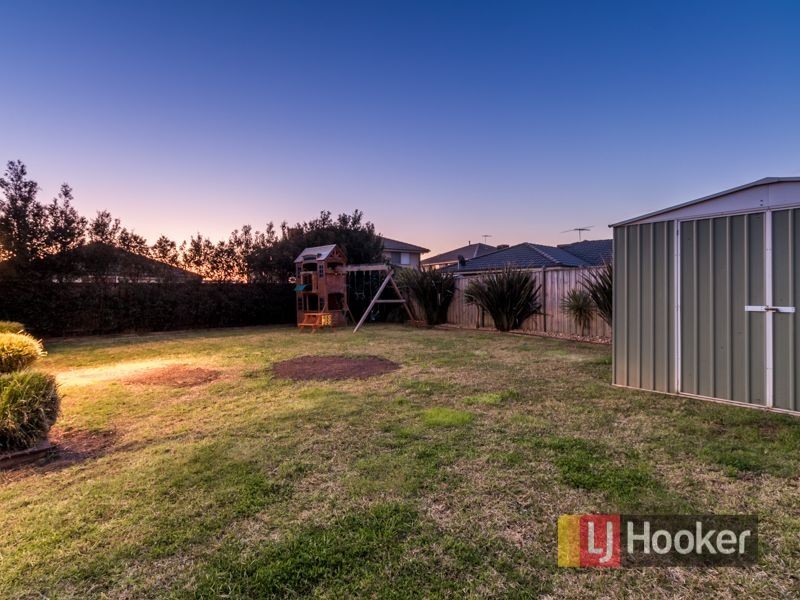 2 Flowerfield Court, Berwick VIC 3806