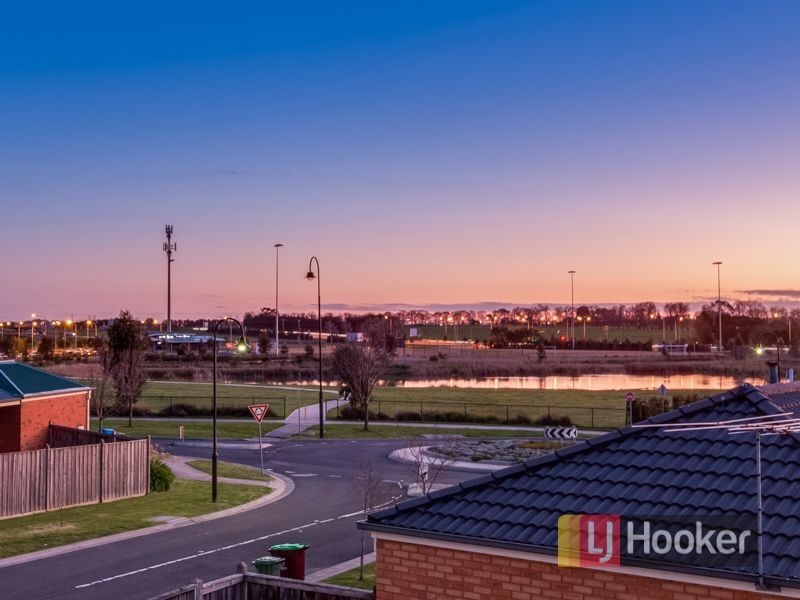 2 Flowerfield Court, Berwick VIC 3806