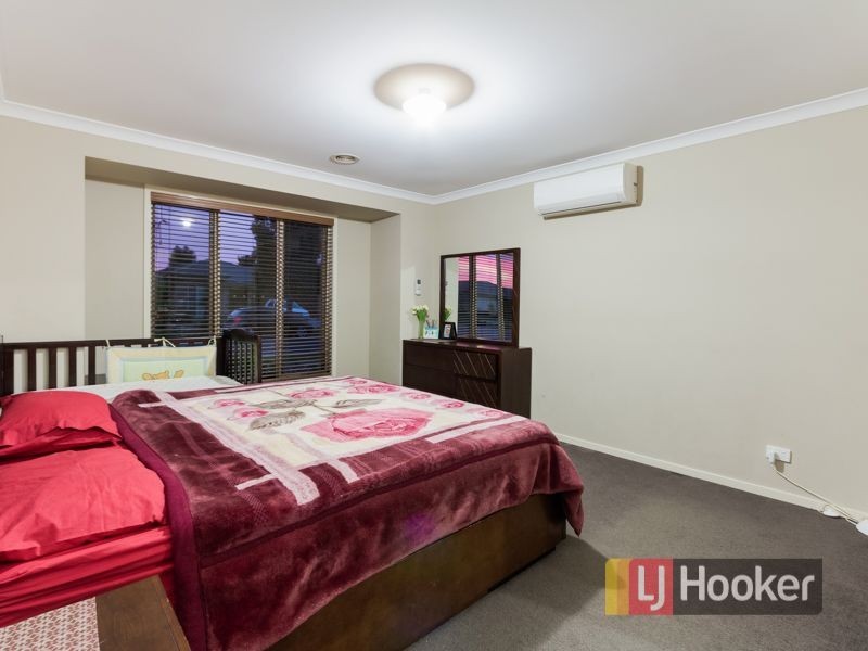 56 Tyndall Street, Cranbourne East VIC 3977