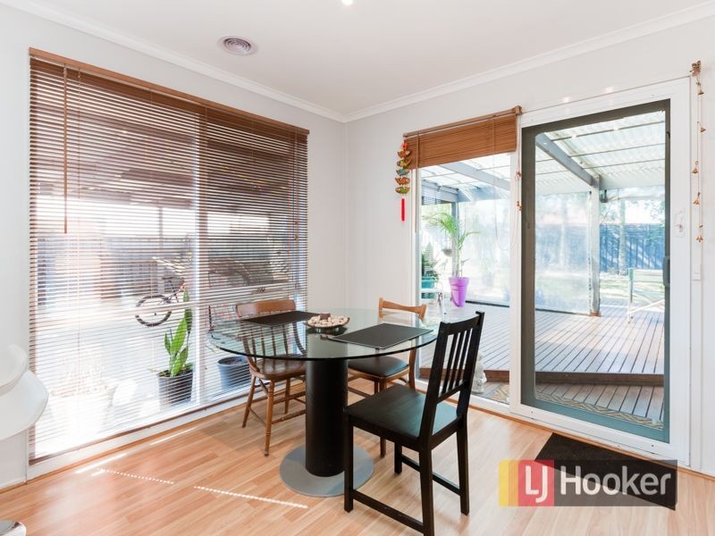 12 Hillman Court, Berwick VIC 3806