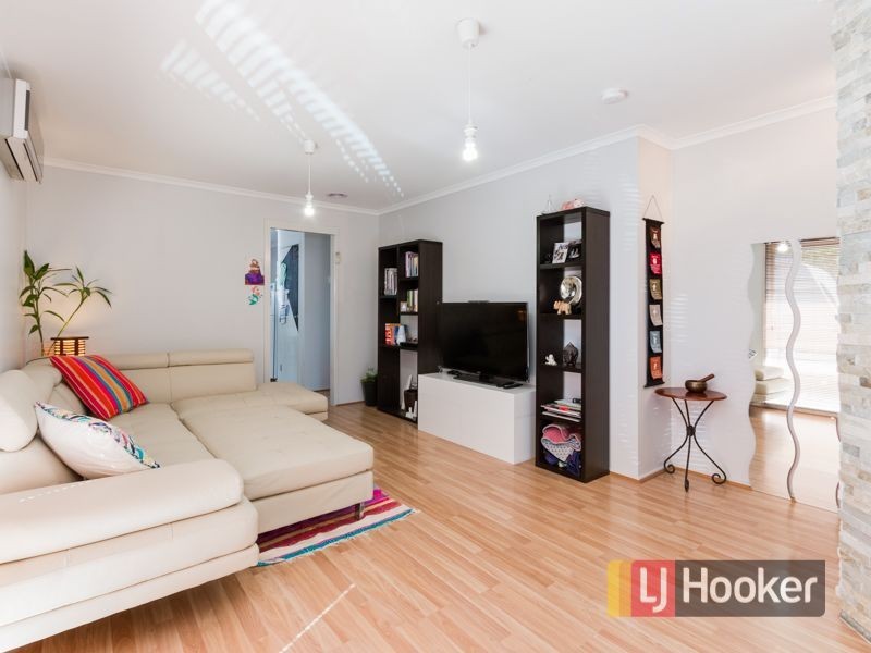 12 Hillman Court, Berwick VIC 3806