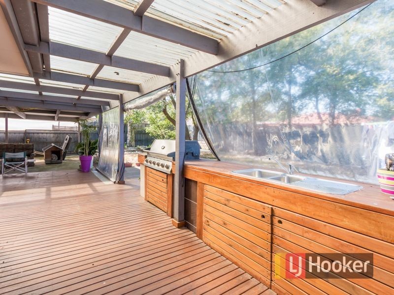 12 Hillman Court, Berwick VIC 3806