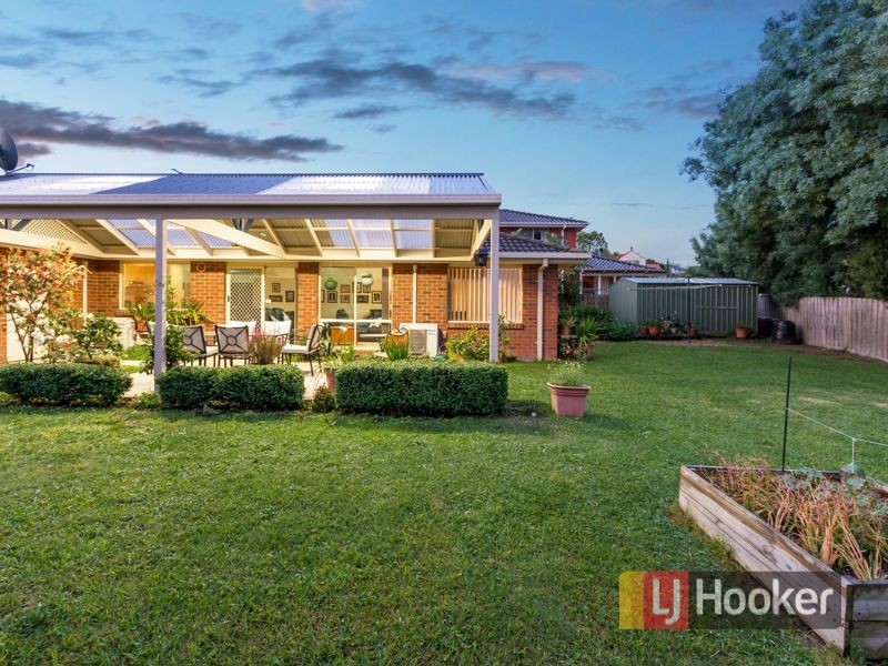 16 Dryden Court, Berwick VIC 3806