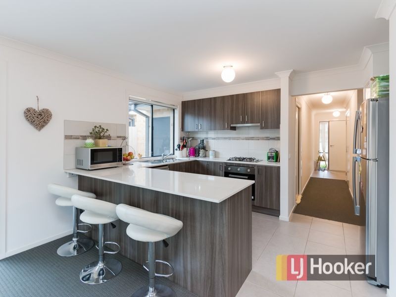 8/30 Warrenwood Place, Langwarrin VIC 3910