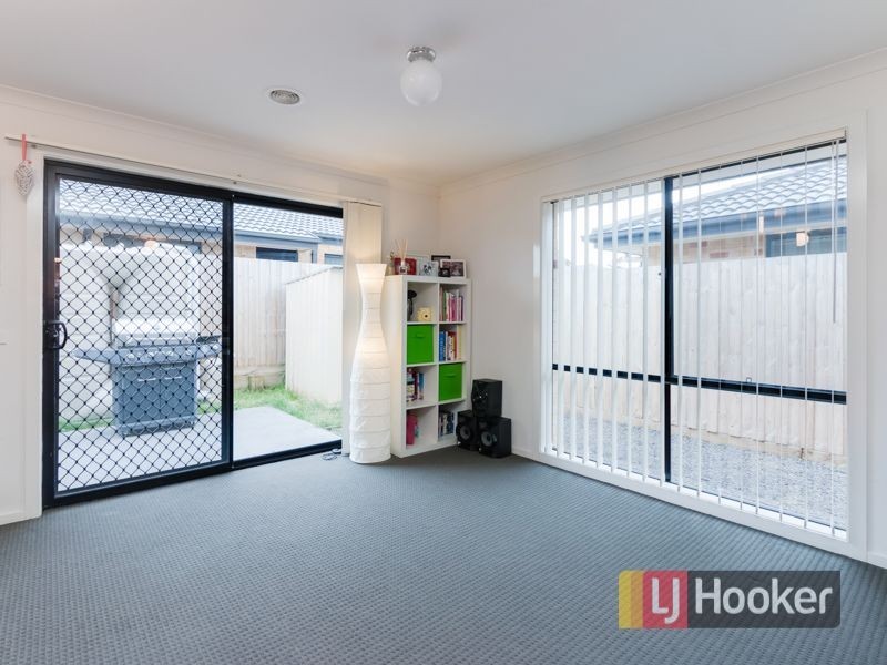 8/30 Warrenwood Place, Langwarrin VIC 3910