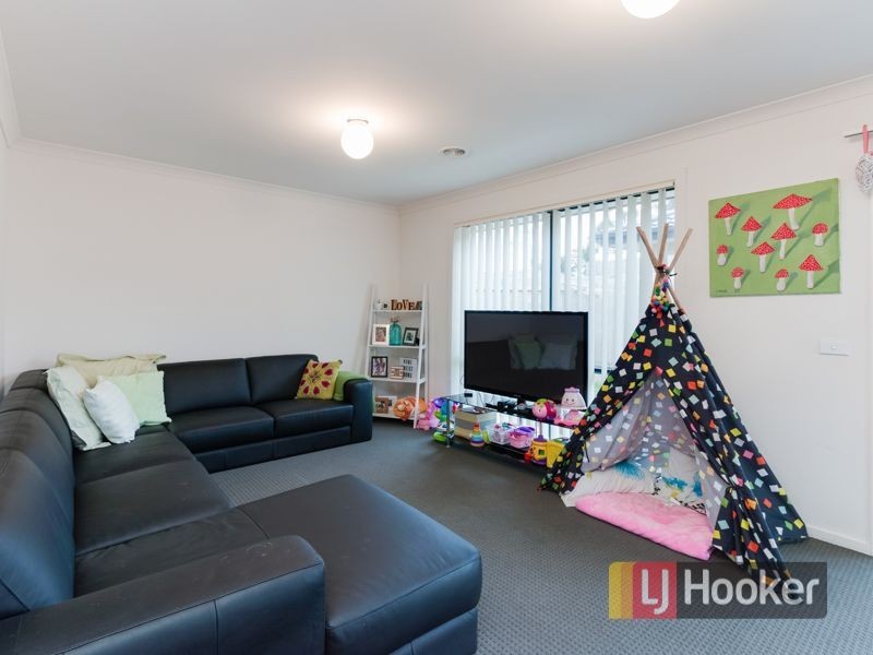 8/30 Warrenwood Place, Langwarrin VIC 3910