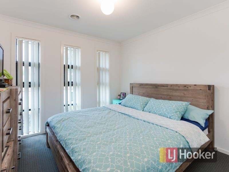 8/30 Warrenwood Place, Langwarrin VIC 3910