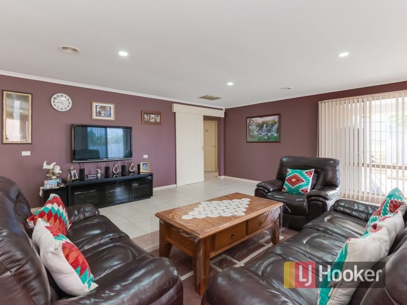 45 Coachwood Crescent, Narre Warren VIC 3805