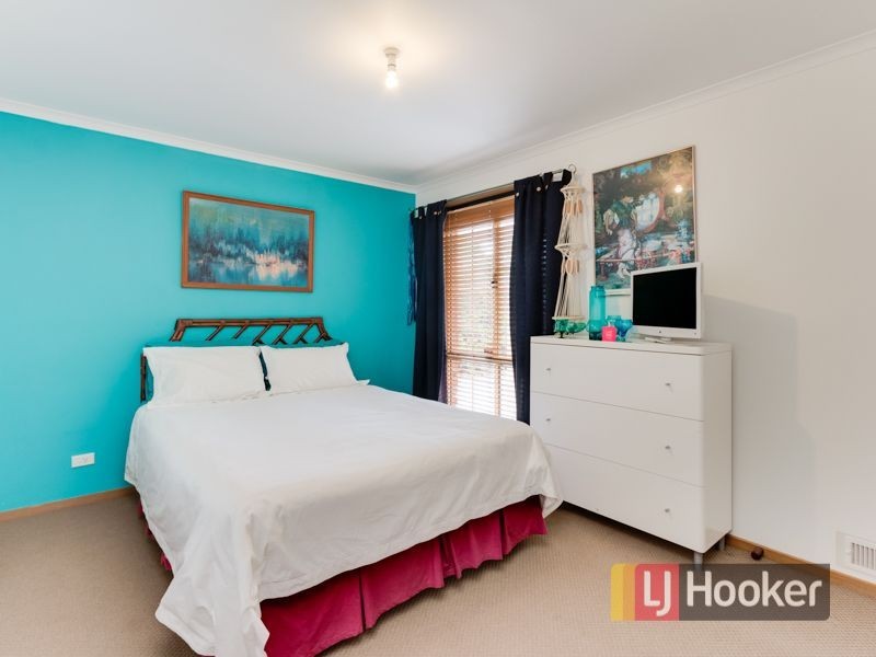 1/1 Topaz Place, Narre Warren VIC 3805