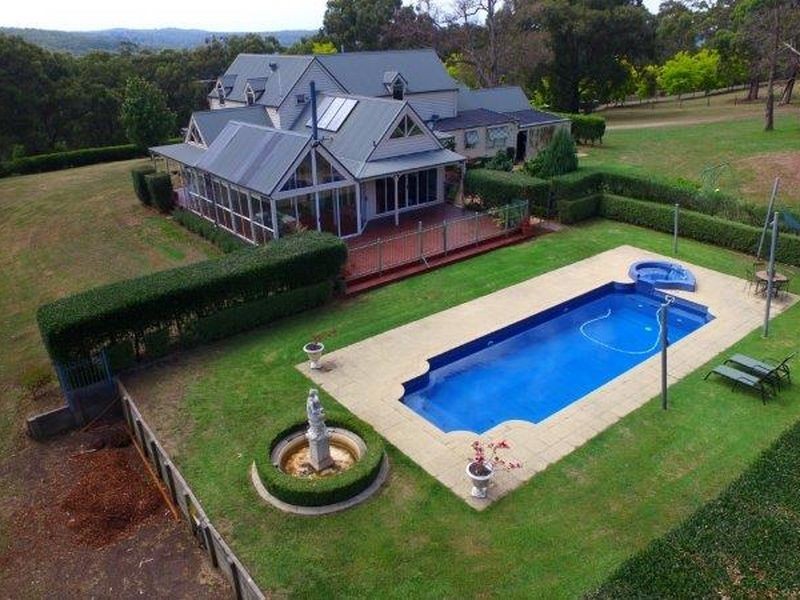 206-210 King Road, Harkaway VIC 3806