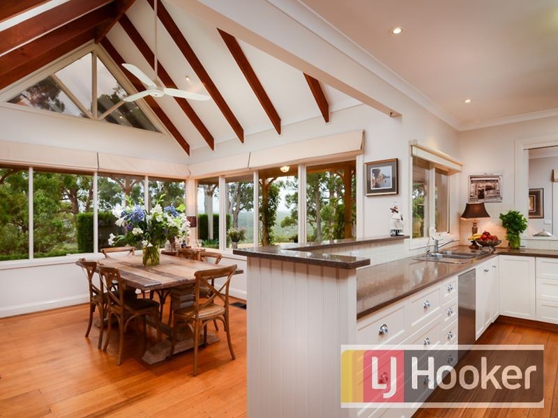 206-210 King Road, Harkaway VIC 3806